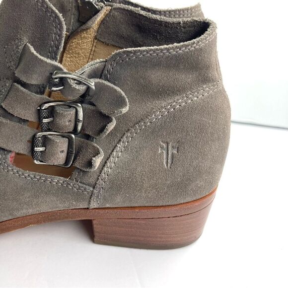 Frye Ray Belted STO Grey Suede Bootie Triple Buckle 9 M Boho Western Boots - Picture 7 of 16